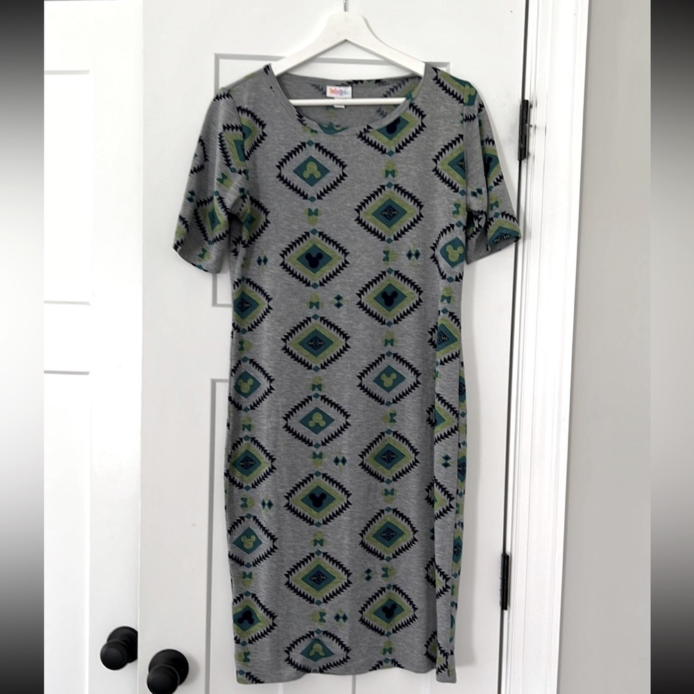 New without tags LulaRoe Disney Hidden Mickey Dress Size M